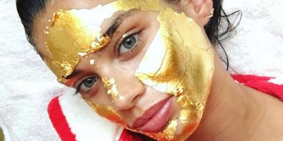 24-Karat-Gold-Face-Masks-Are-The-Key-To-Victoria-s-Secret-Angels-Perfect-Skin