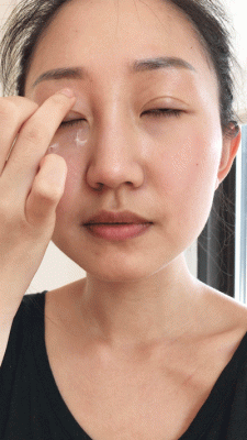 How to Apply Eye Cream to Deliver Major Results