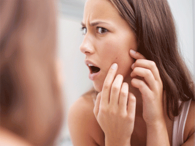 Redditors Are Obsessed With These 3 Products for Adult Acne