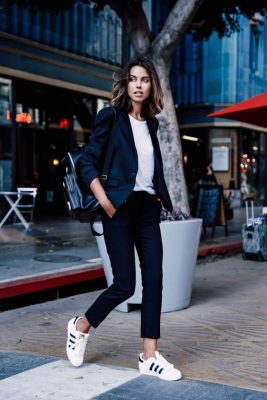 The Coolest Ways to Wear White Sneakers for Fall